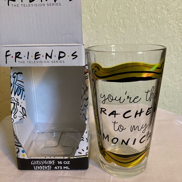 FRIENDS The Television Series Glassware 16oz Clear with Black and Gold - Picture 2 of 4